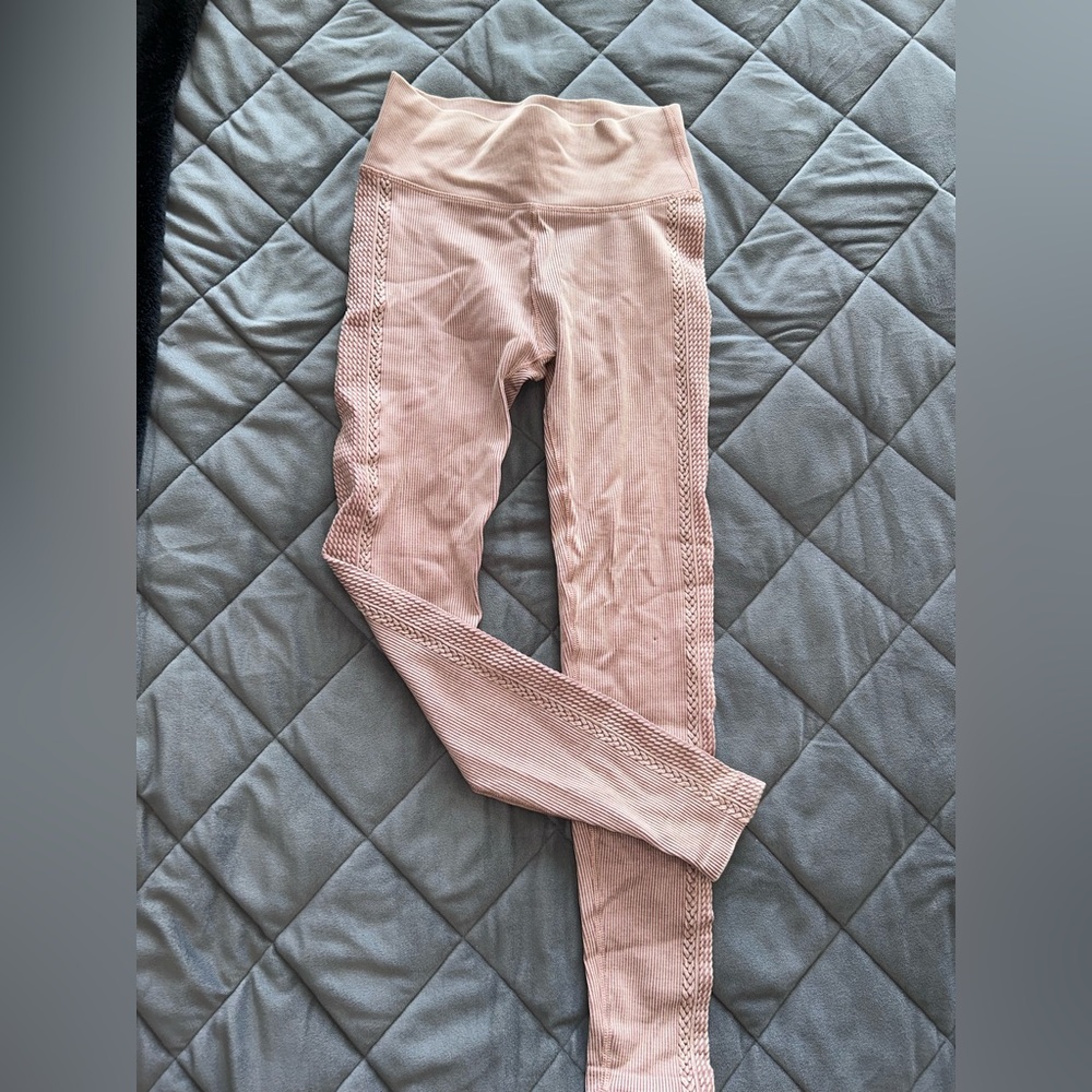 Pink leggings